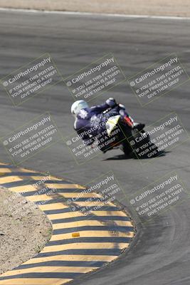 media/Apr-18-2025-CVMA Friday Practice (Fri) [[88baa45499]]/Racer 3/Session 2 Bowl Backside/